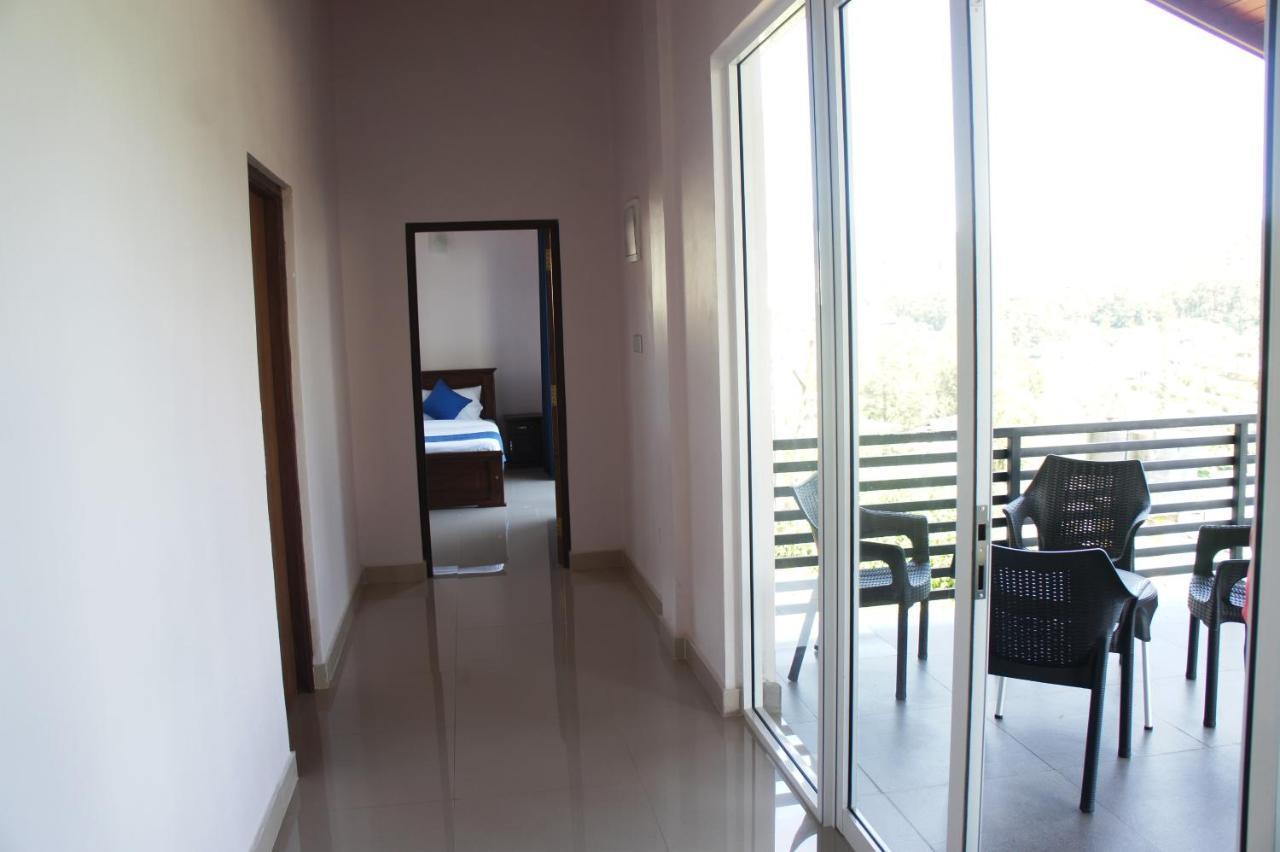 J'S Villa Nuwara Eliya Extérieur photo