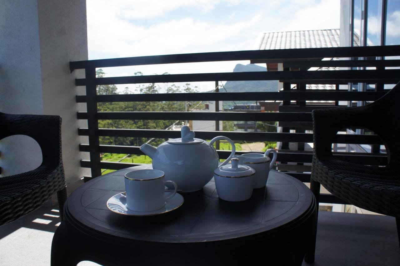 J'S Villa Nuwara Eliya Extérieur photo